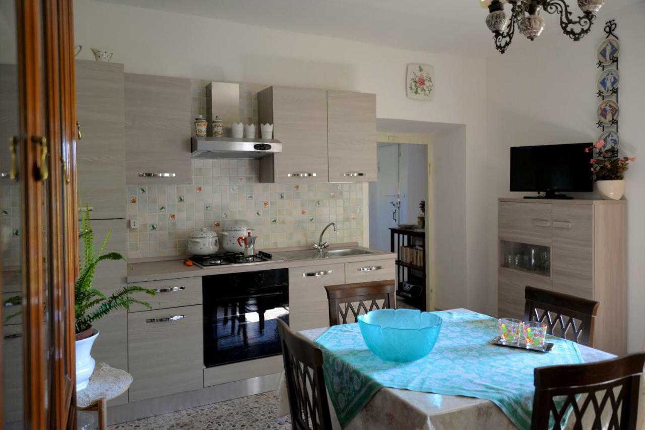 Apartmán A Casa Di Carla Terracina Exteriér fotografie